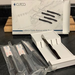Cutco 4-piece Table Knives w/ Tray